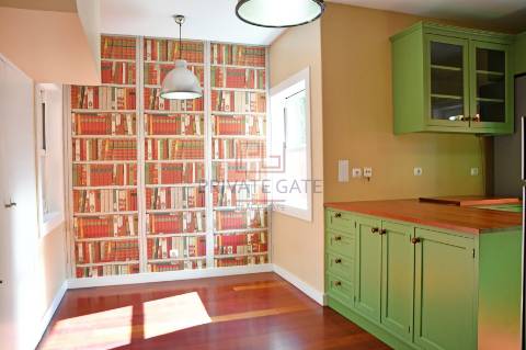 Moradia T4 DUPLEX Venda em Aldoar, Foz do Douro e Nevogilde,Porto