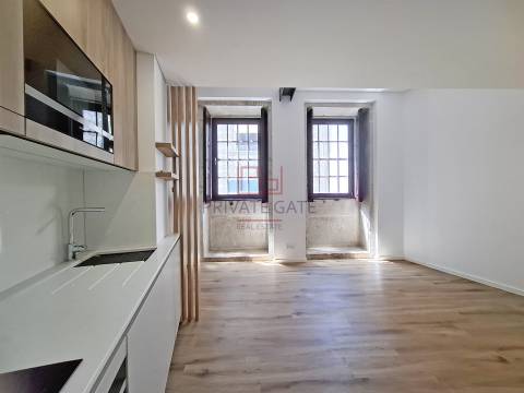 Apartamento T1 Arrendamento em Aldoar, Foz do Douro e Nevogilde,Porto