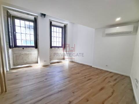 Apartamento T1 Arrendamento em Aldoar, Foz do Douro e Nevogilde,Porto