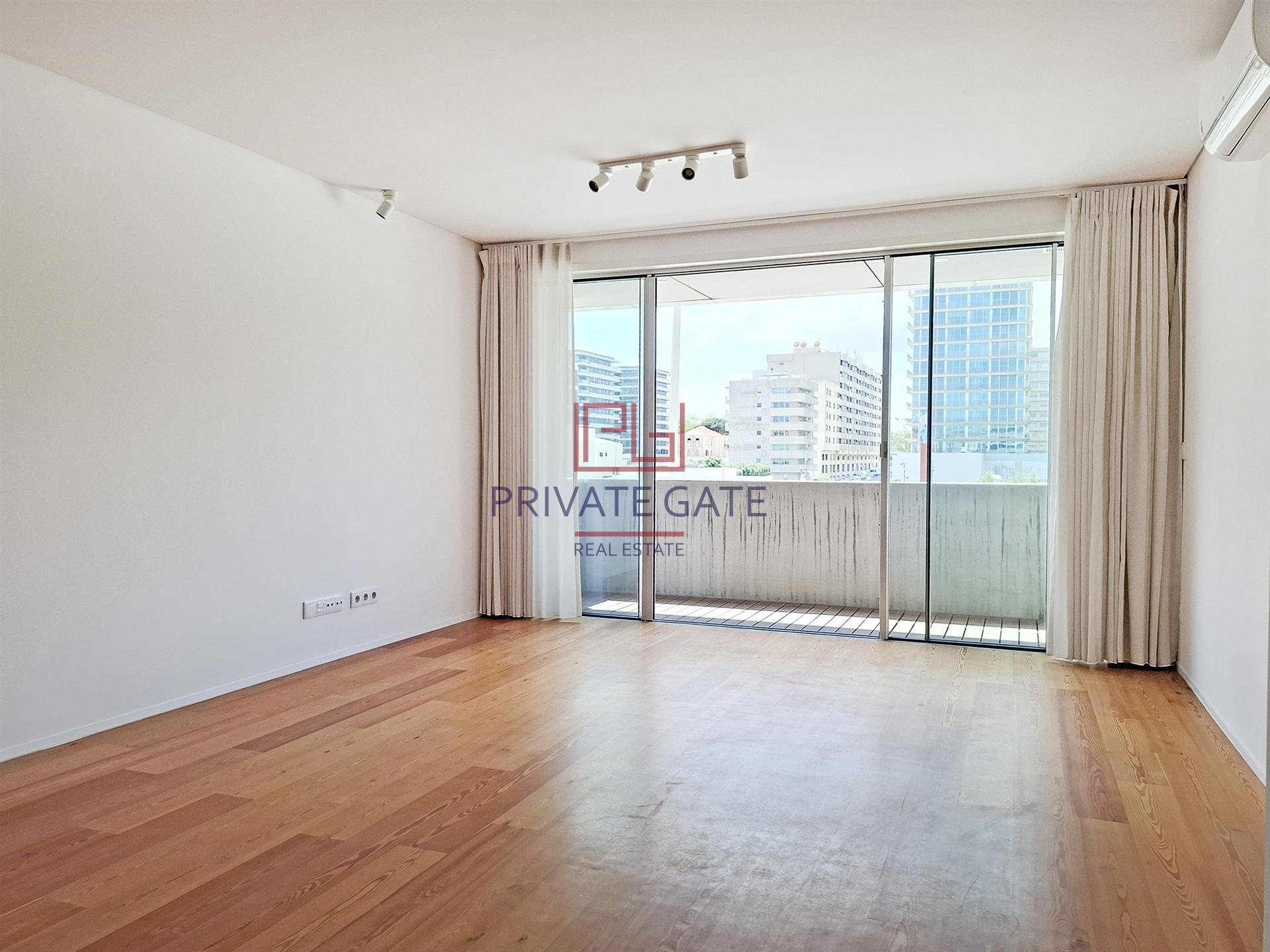 Apartamento T2 Arrendamento em Matosinhos e Leça da Palmeira,Matosinhos