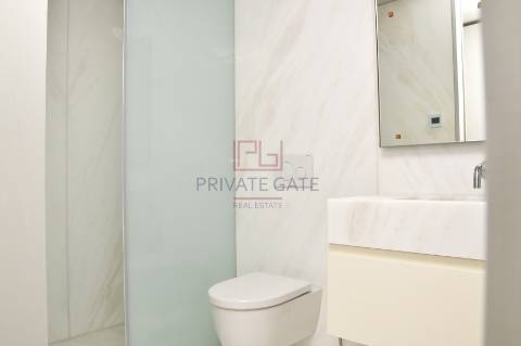 Casal de Passos apartamento T3 com ótimas áreas, numa localização privilegiada na zona de Nevogilde.