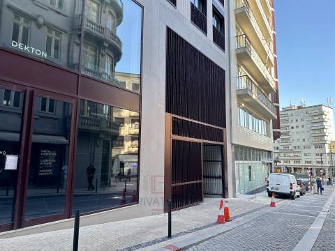 Apartamento T3 Arrendamento em Cedofeita, Santo Ildefonso, Sé, Miragaia, São Nicolau e Vitória,Porto