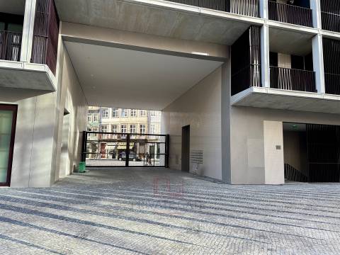 Apartamento T3 Arrendamento em Cedofeita, Santo Ildefonso, Sé, Miragaia, São Nicolau e Vitória,Porto