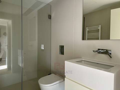 Apartamento T3 Arrendamento em Cedofeita, Santo Ildefonso, Sé, Miragaia, São Nicolau e Vitória,Porto