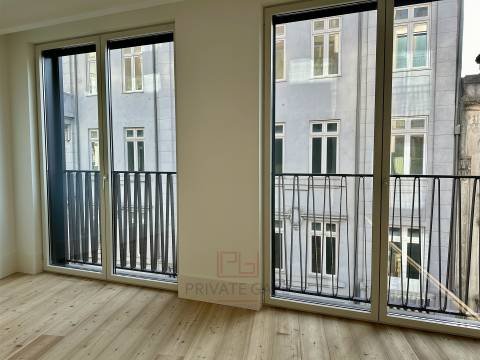 Apartamento T3 Arrendamento em Cedofeita, Santo Ildefonso, Sé, Miragaia, São Nicolau e Vitória,Porto