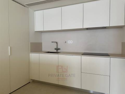 Apartamento T3 Arrendamento em Cedofeita, Santo Ildefonso, Sé, Miragaia, São Nicolau e Vitória,Porto