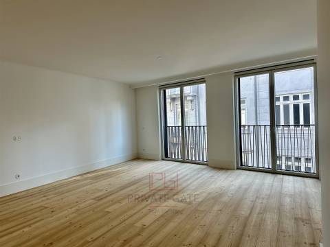 Apartamento T3 Arrendamento em Cedofeita, Santo Ildefonso, Sé, Miragaia, São Nicolau e Vitória,Porto