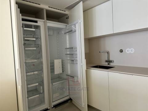 Apartamento T3 Arrendamento em Cedofeita, Santo Ildefonso, Sé, Miragaia, São Nicolau e Vitória,Porto