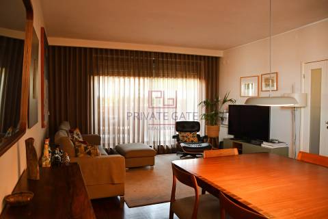 Moradia T4 Venda em Lordelo do Ouro e Massarelos,Porto