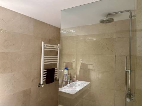 Apartamento T4 Venda em Matosinhos e Leça da Palmeira,Matosinhos