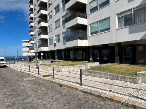 Loja  Venda em Aldoar, Foz do Douro e Nevogilde,Porto