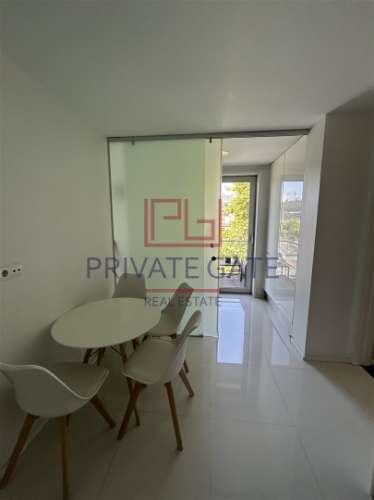 Apartamento T4 Arrendamento em Lordelo do Ouro e Massarelos,Porto