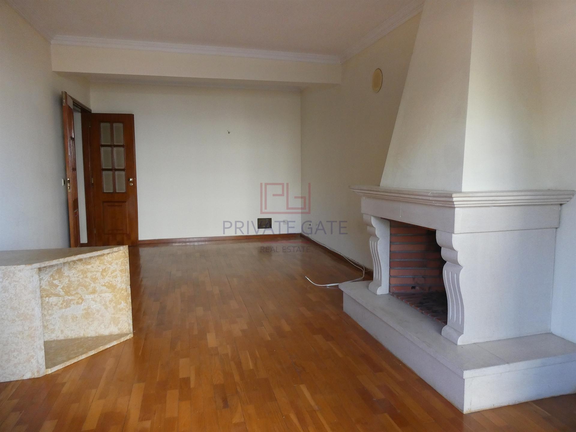 Apartamento T1 Arrendamento em Paranhos,Porto