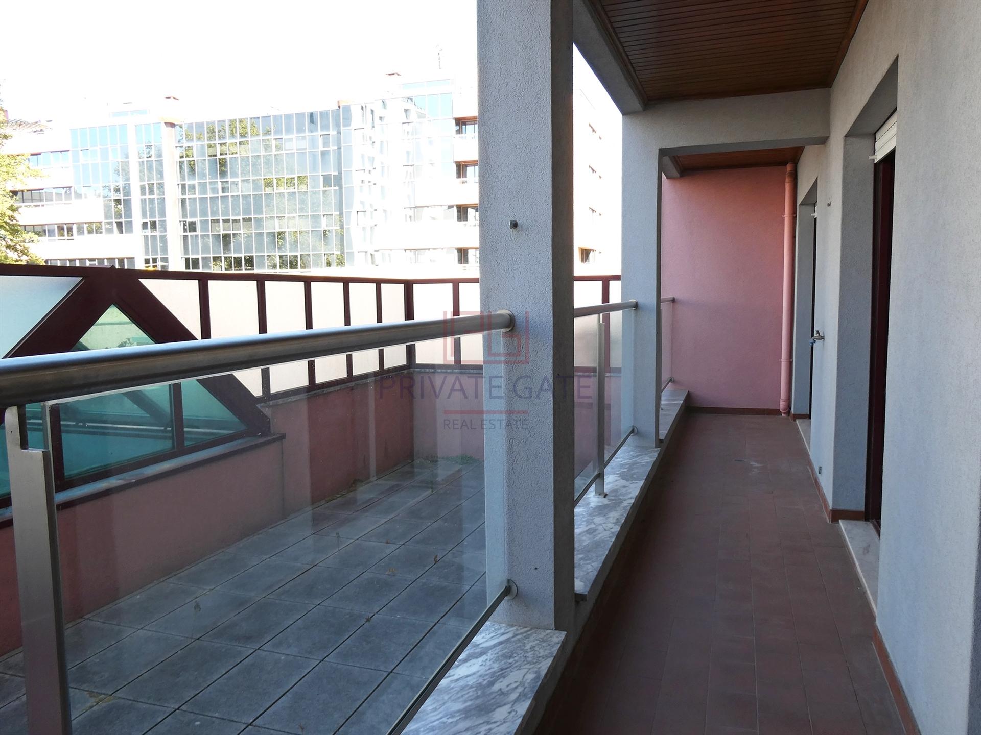 Apartamento T1 Arrendamento em Paranhos,Porto
