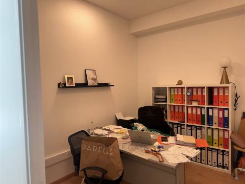 Loja  Arrendamento em Espinho,Espinho