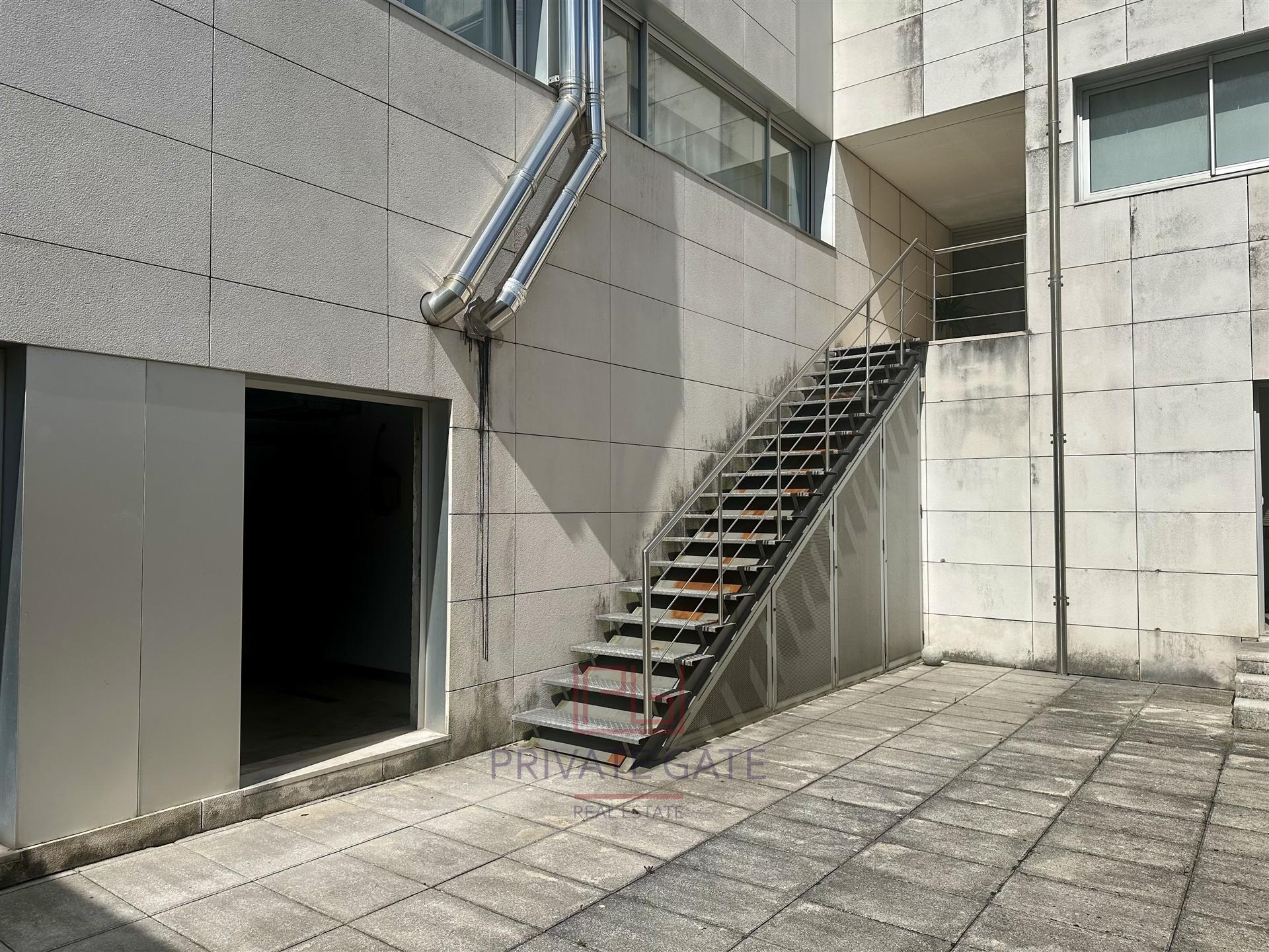 Loja  Arrendamento em Paranhos,Porto