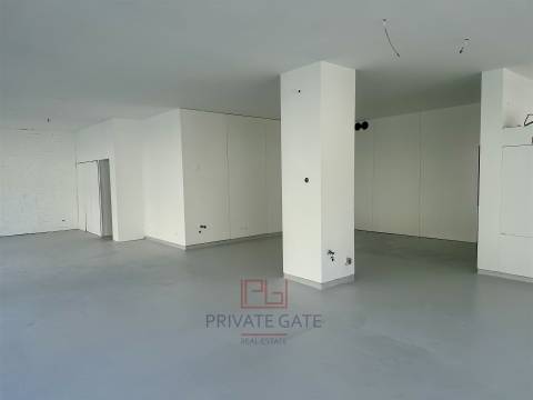 Loja  Arrendamento em Paranhos,Porto