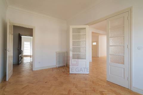 Apartamento T1+4 Arrendamento em Cedofeita, Santo Ildefonso, Sé, Miragaia, São Nicolau e Vitória,Porto