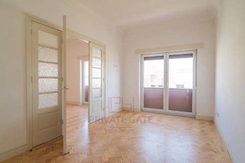 Apartamento T1+4 Arrendamento em Cedofeita, Santo Ildefonso, Sé, Miragaia, São Nicolau e Vitória,Porto