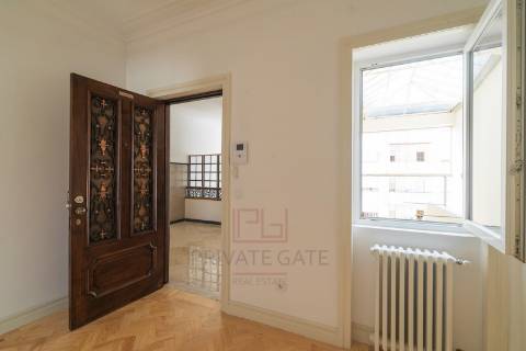 Apartamento T1+4 Arrendamento em Cedofeita, Santo Ildefonso, Sé, Miragaia, São Nicolau e Vitória,Porto