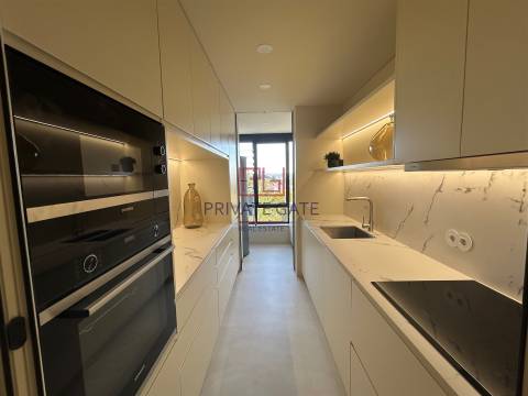 Apartamento T3 Venda em Aldoar, Foz do Douro e Nevogilde,Porto