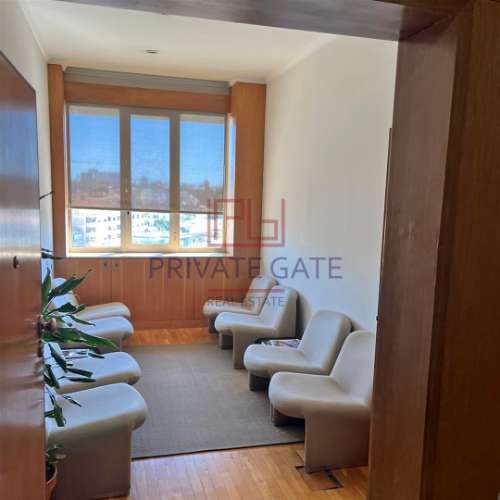 Escritório  Arrendamento em Aldoar, Foz do Douro e Nevogilde,Porto