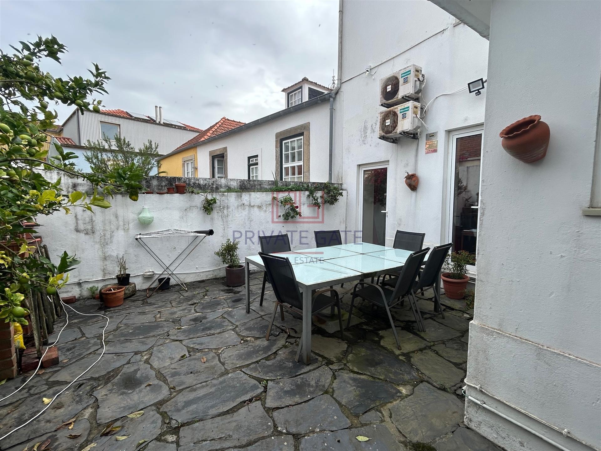 Moradia T3 Venda em Aldoar, Foz do Douro e Nevogilde,Porto