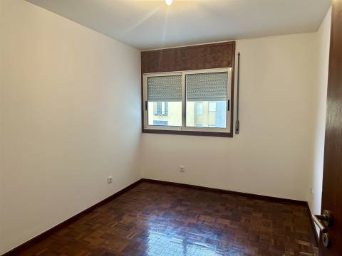 Apartamento T3 Arrendamento em Matosinhos e Leça da Palmeira,Matosinhos