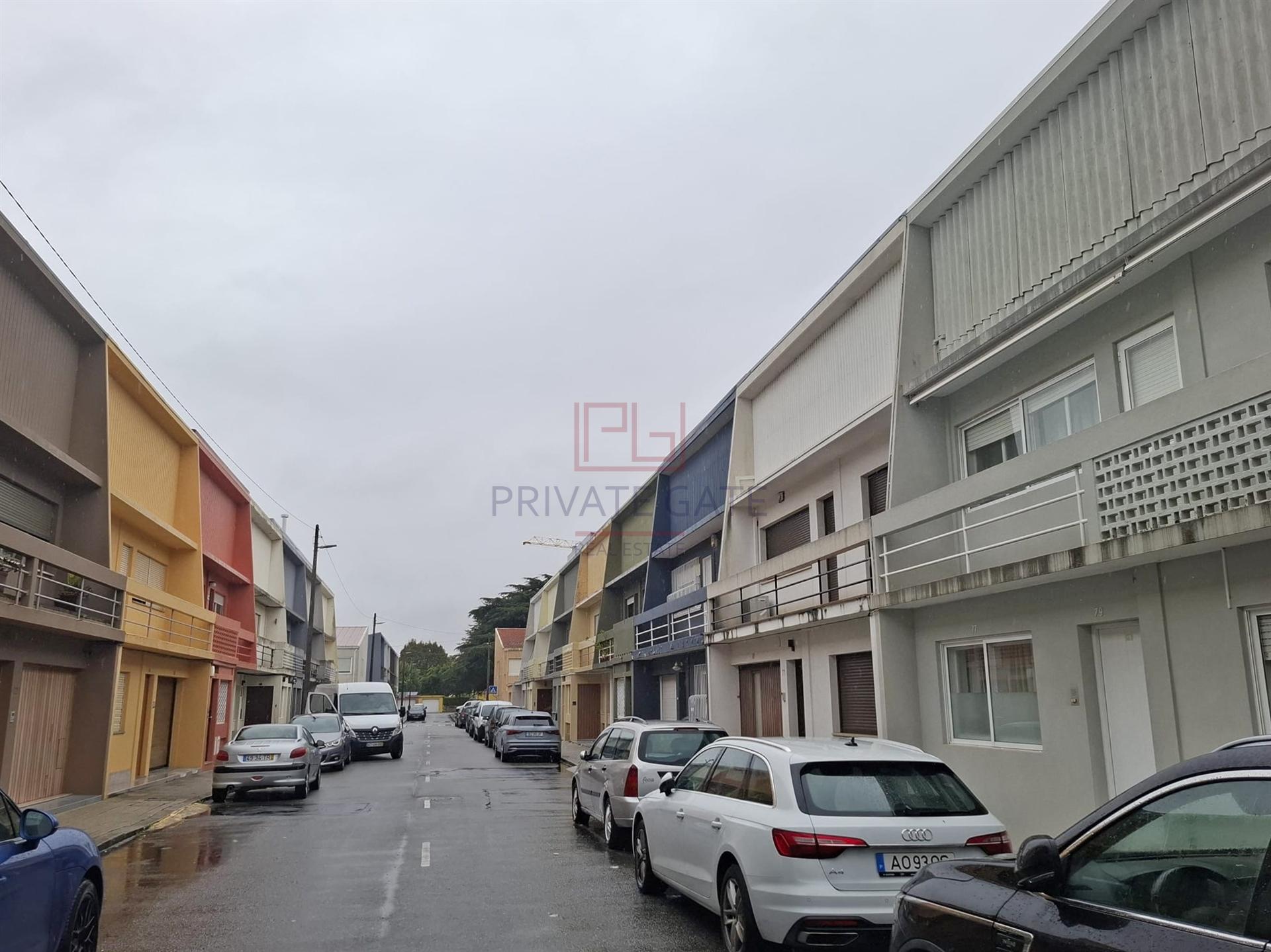 Moradia em Banda T4 Venda em Lordelo do Ouro e Massarelos,Porto