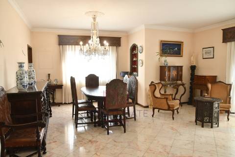 Apartamento T4+1 Arrendamento em Bonfim,Porto