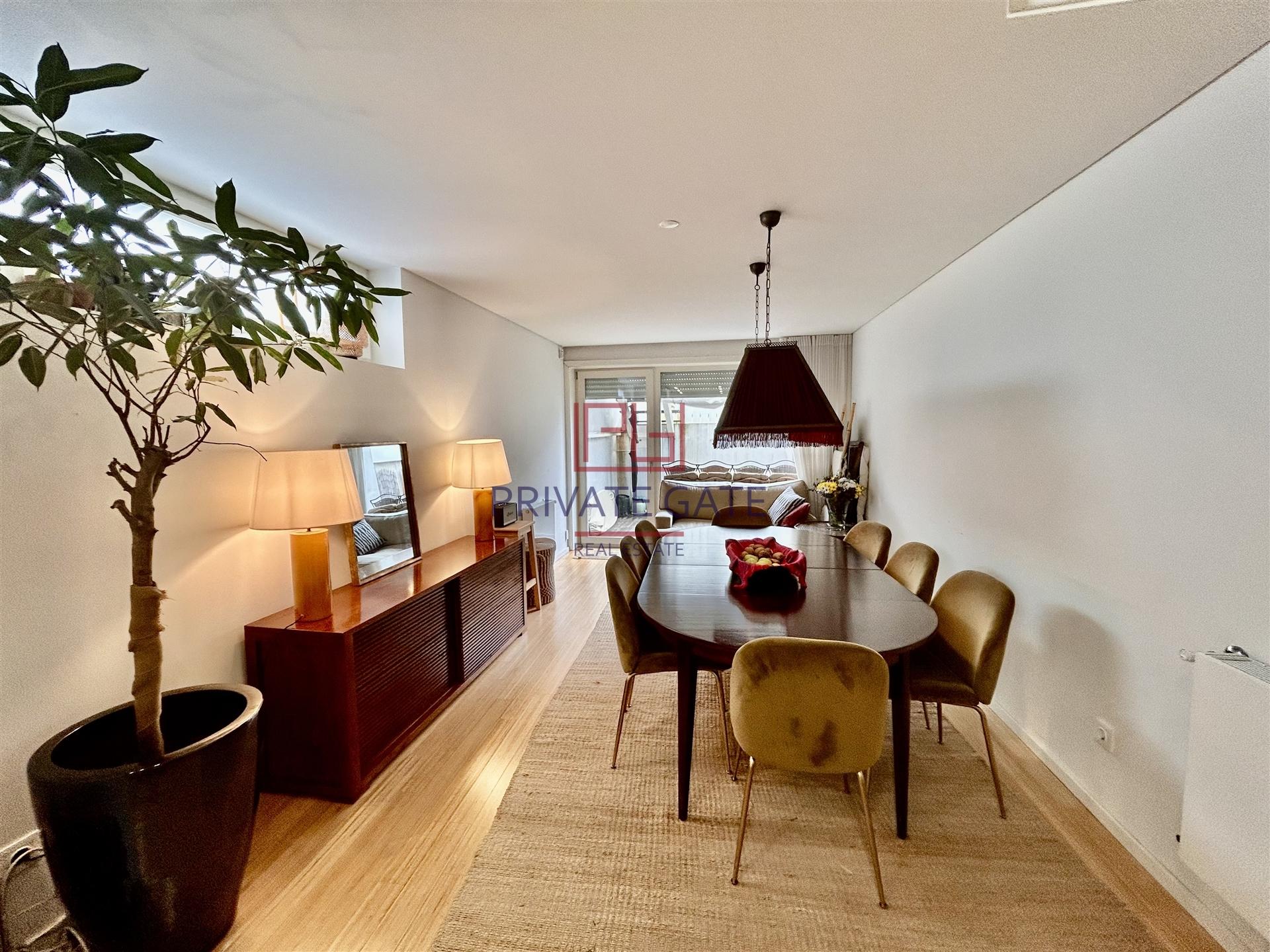 Moradia T3 Arrendamento em Aldoar, Foz do Douro e Nevogilde,Porto