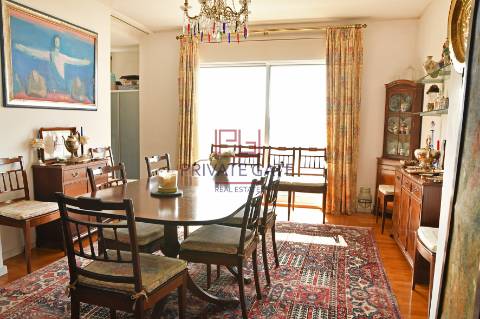 T4 na Foz do Douro | Junto ao Parque da Cidade | Vistas de Mar