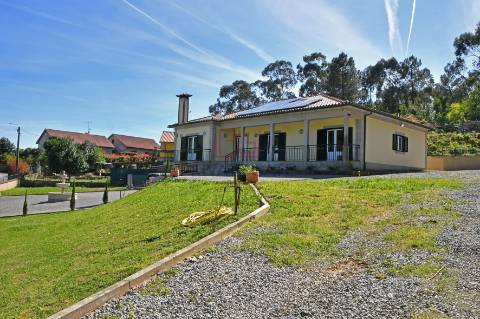 Moradia T5 Venda em Arcozelo,Ponte de Lima