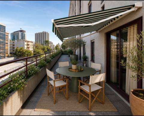 Apartamento T5 Venda em Lordelo do Ouro e Massarelos,Porto