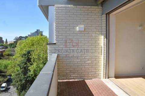 Apartamento T4 Venda em São Mamede de Infesta e Senhora da Hora,Matosinhos