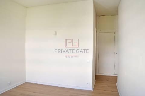 Apartamento T4 Venda em São Mamede de Infesta e Senhora da Hora,Matosinhos