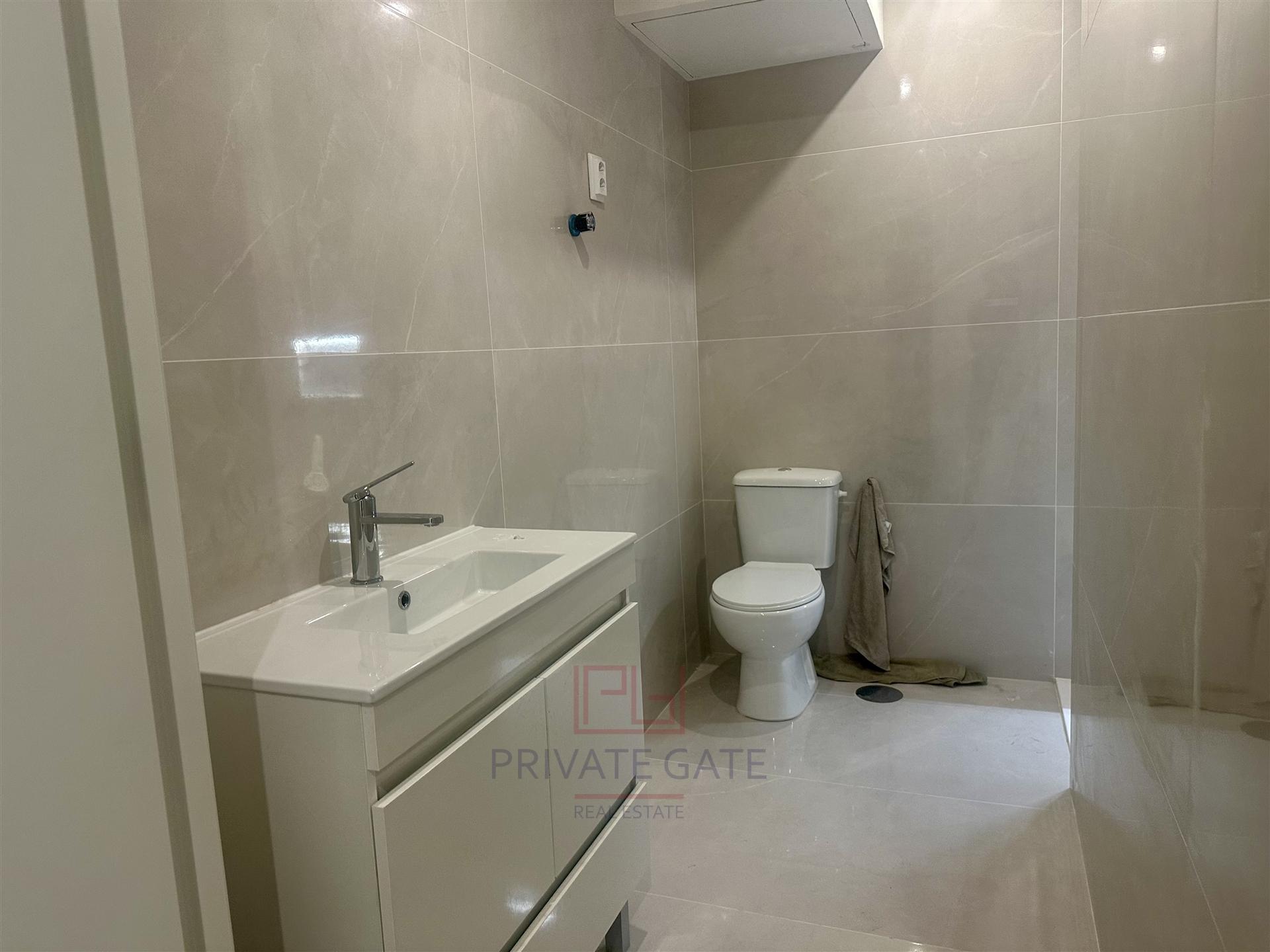 Apartamento T0 Venda em Matosinhos e Leça da Palmeira,Matosinhos