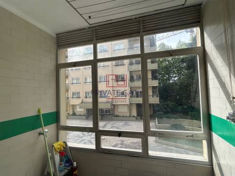Apartamento T2 Arrendamento em Aldoar, Foz do Douro e Nevogilde,Porto