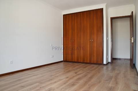 Apartamento T2 Arrendamento em Santa Marinha e São Pedro da Afurada,Vila Nova de Gaia