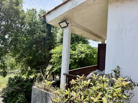 Moradia T5 Venda em Brito,Guimarães