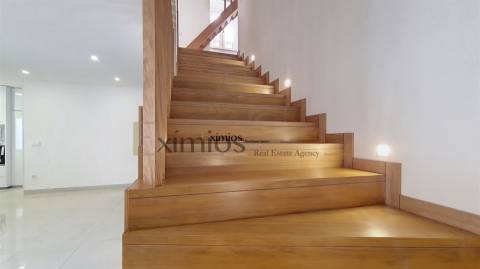 Moradia V3 nova, na Póvoa de Varzim