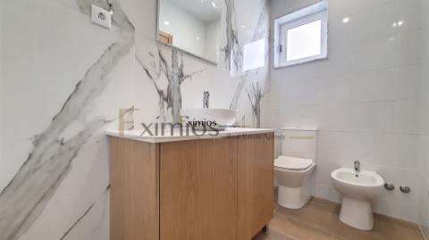 Moradia V3 nova, na Póvoa de Varzim