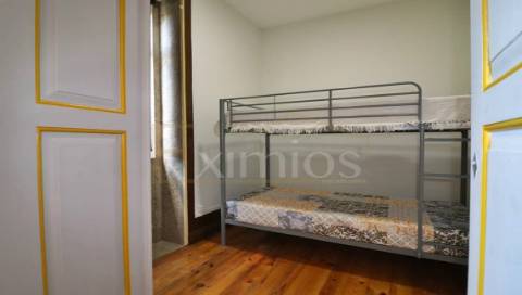 Moradia V7 e Restaurante em Touguinha para venda