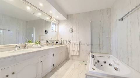 Moradia isolada V5 próxima da praia, em Apúlia