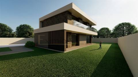 Moradia isolada V4 em construção, em Esposende