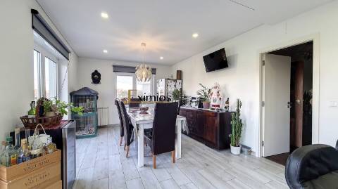 Moradia geminada V4 , com terraço, em Póvoa de Varzim