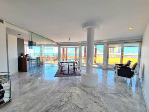 Apartamento T3, próximo da praia, na Póvoa de Varzim