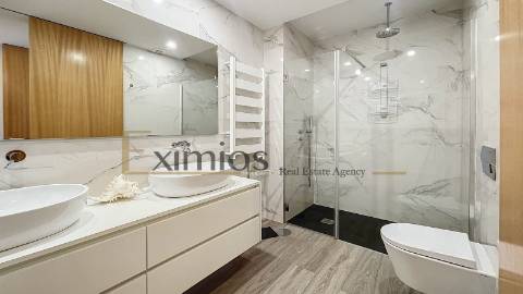 Apartamento T3, semi novo, em Póvoa de Varzim