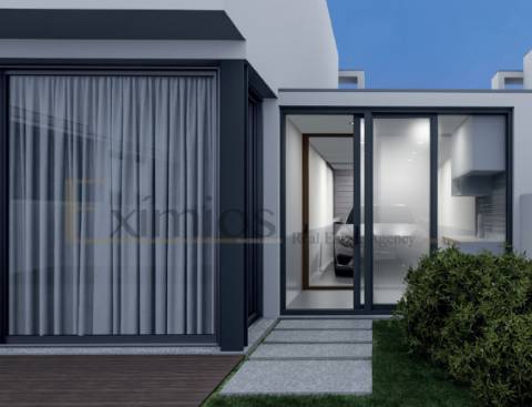 Moradia V3 em fase de construção, em Vila Chã.