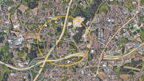 Moradia para restauro, em Águas Santas, na Maia